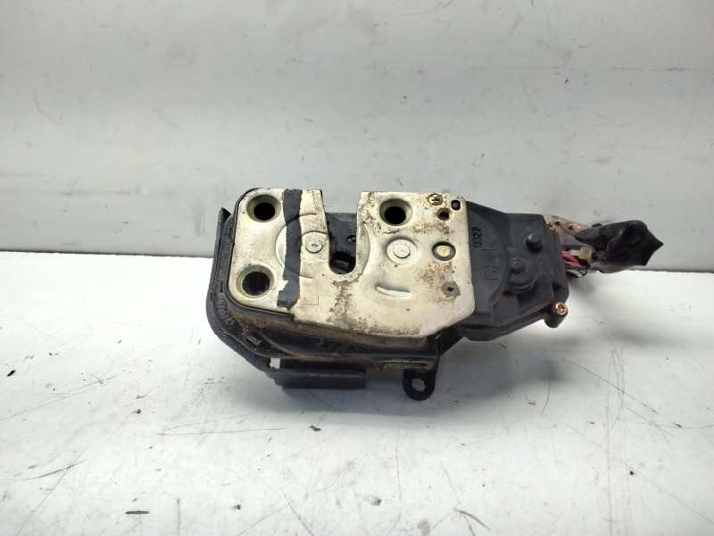 Recambio de cerradura puerta delantera izquierda para mazda 626 berl./coupe/famil. (gd/gv) lx familiar (gv) referencia OEM IAM 9