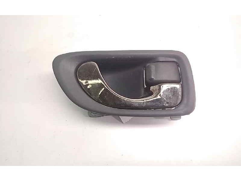 Recambio de maneta interior delantera derecha para mitsubishi galant berlina (ea0) 2000 gls climatizado referencia OEM IAM MR328