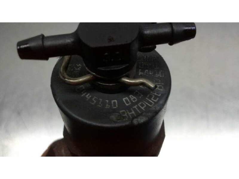 Recambio de inyector para opel corsa c silverline referencia OEM IAM 0445110083  