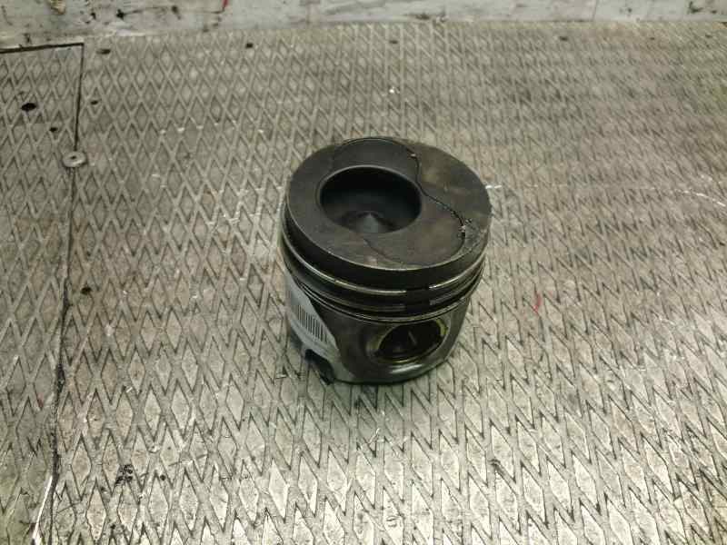 Recambio de piston para volkswagen polo (9n3) gt referencia OEM IAM   