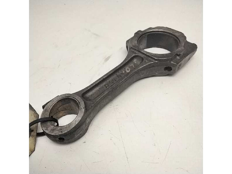 Recambio de biela para hyundai elantra referencia OEM IAM   126204