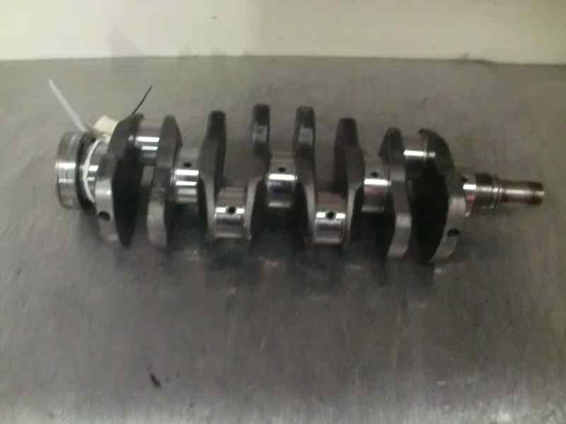 Recambio de cigueñal para nissan serena (c23m) 2.3 diesel referencia OEM IAM 49  126236