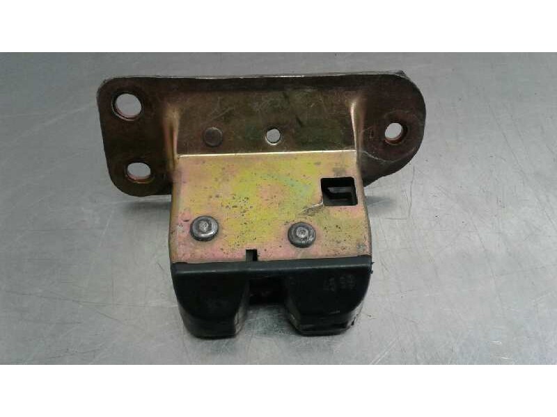 Recambio de cerradura maletero / porton para volvo s40 berlina 1.9 d referencia OEM IAM 30802821  