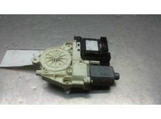 Recambio de motor elevalunas delantero derecho para audi a4 avant (8e) referencia OEM IAM E840311202  