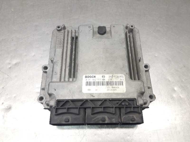 Recambio de centralita motor uce para opel movano b kasten/combi 2.3 cdti referencia OEM IAM 0281017977 384 237100899R
