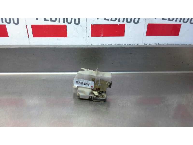 Recambio de cerradura puerta delantera derecha para renault clio ii fase i (b/cbo) 1.2 referencia OEM IAM   