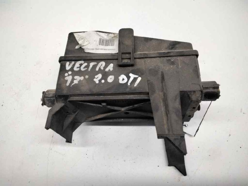 Recambio de caja fusibles para opel vectra b berlina 2.0 dti referencia OEM IAM 90506007  126257