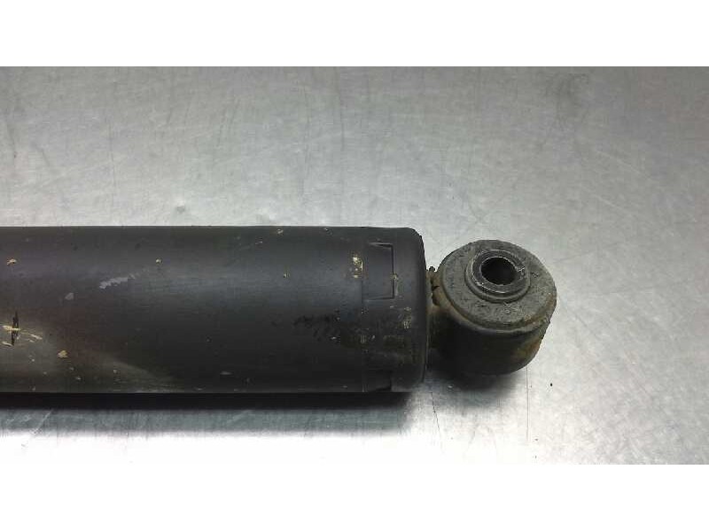 Recambio de amortiguador trasero derecho para jeep cherokee (kj) 2.5 crd sport referencia OEM IAM 52088673AD GL12568 