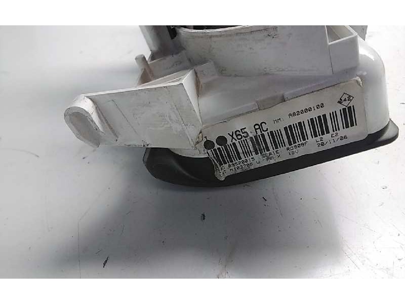 Recambio de mando calefaccion / aire acondicionado para renault clio ii fase ii (b/cb0) campus referencia OEM IAM A8200100  