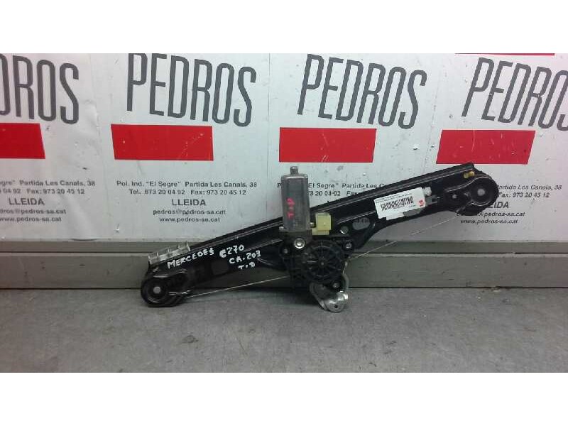 Recambio de elevalunas trasero derecho para mercedes clase c (w203) berlina 2.7 cdi 20v cat referencia OEM IAM   