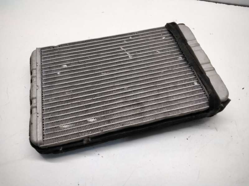 Recambio de radiador calefaccion / aire acondicionado para mercedes clase c (w203) berlina 2.7 cdi 20v cat referencia OEM IAM   