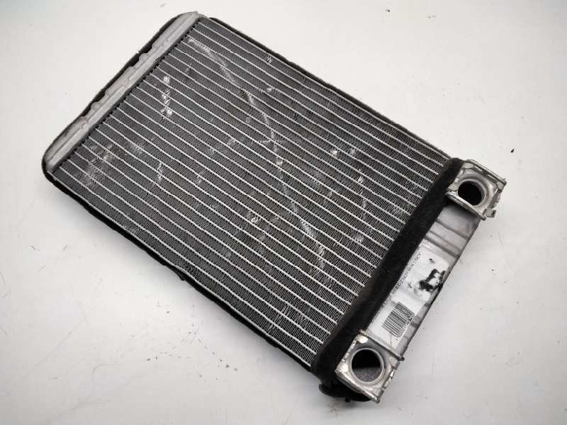 Recambio de radiador calefaccion / aire acondicionado para mercedes clase c (w203) berlina 2.7 cdi 20v cat referencia OEM IAM   