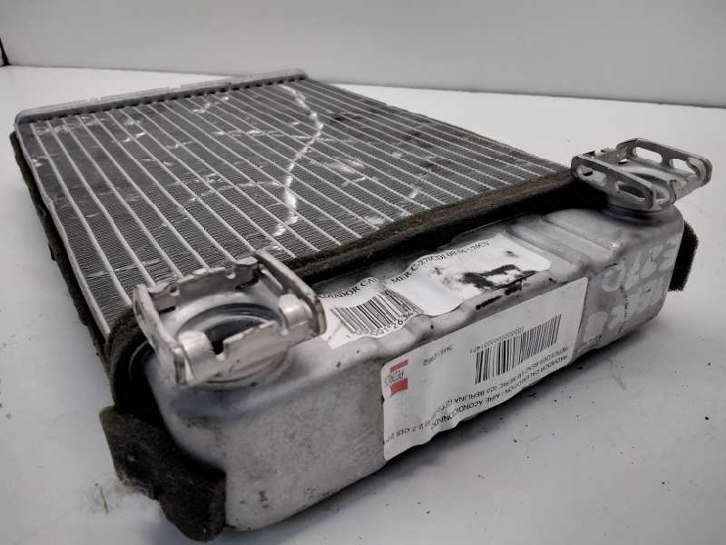 Recambio de radiador calefaccion / aire acondicionado para mercedes clase c (w203) berlina 2.7 cdi 20v cat referencia OEM IAM   