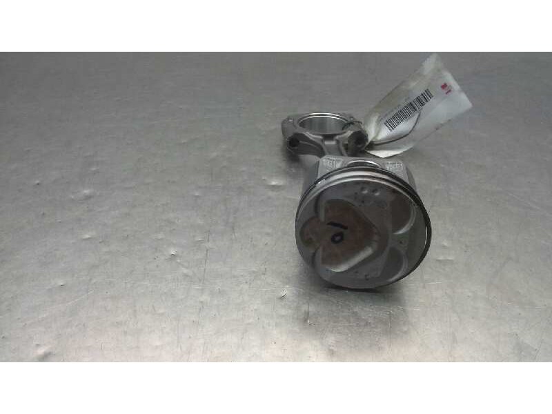Recambio de piston para nissan juke (f15) 1.6 16v referencia OEM IAM   
