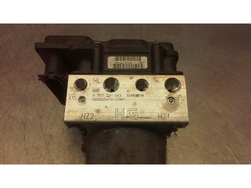Recambio de abs para opel corsa c silverline referencia OEM IAM 0265231583  