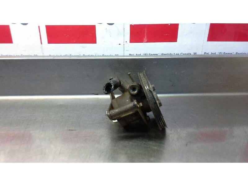 Recambio de bomba direccion para fiat punto berl. (176) td s / td 70 s referencia OEM IAM   