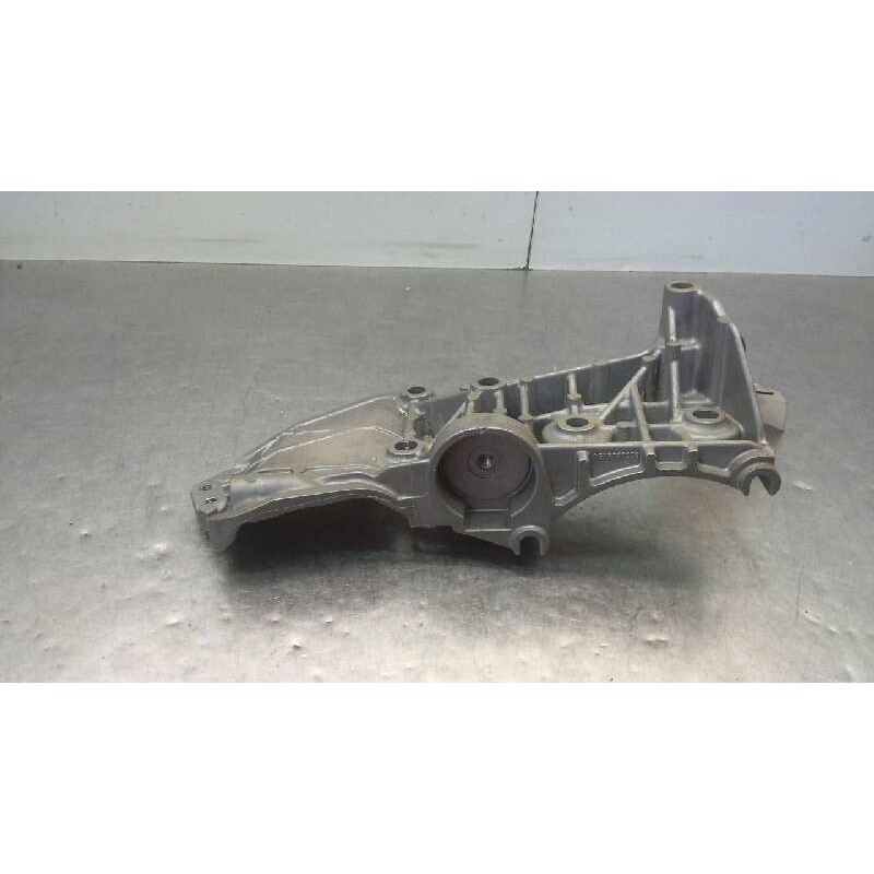 Recambio de soporte alternador para nissan qashqai (j10) 1.5 dci turbodiesel cat referencia OEM IAM   