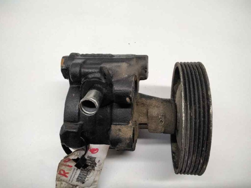 Recambio de bomba servodireccion para renault 19 (b/c/l53) referencia OEM IAM 7846075  