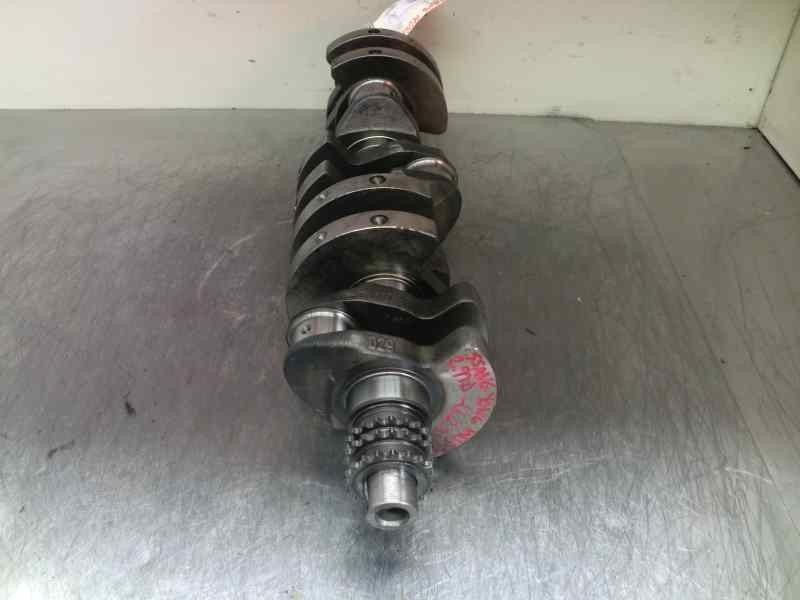 Recambio de cigueñal para ssangyong musso 2.9 turbodiesel cat referencia OEM IAM D29  126467