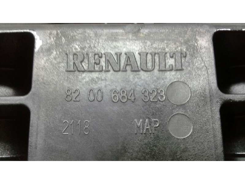 Recambio de colector admision para renault master ii phase 2 caja cerrada 2.5 dci diesel cat referencia OEM IAM 8200684323  