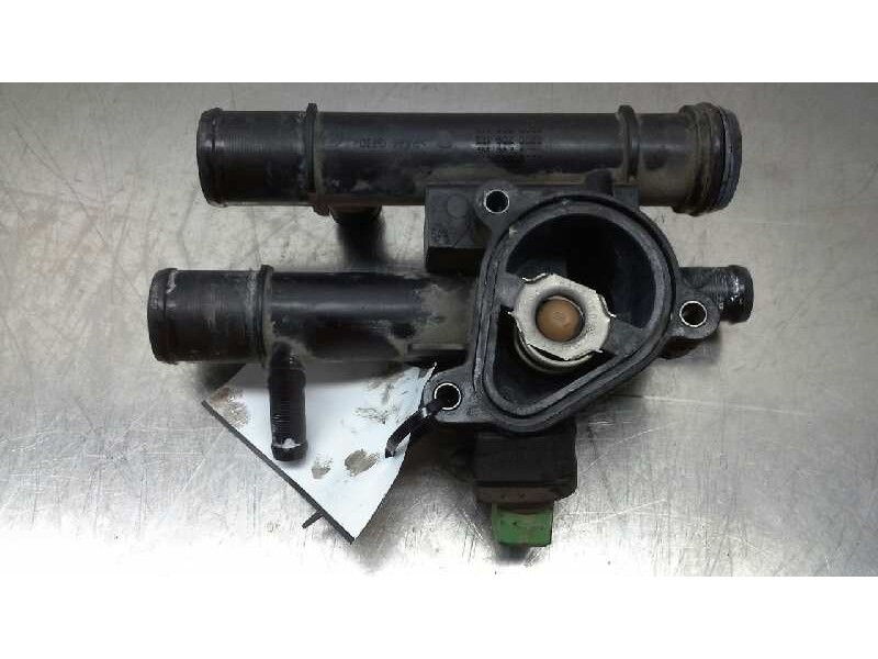 Recambio de caja termostato para renault master ii phase 2 caja cerrada 2.5 dci diesel cat referencia OEM IAM   