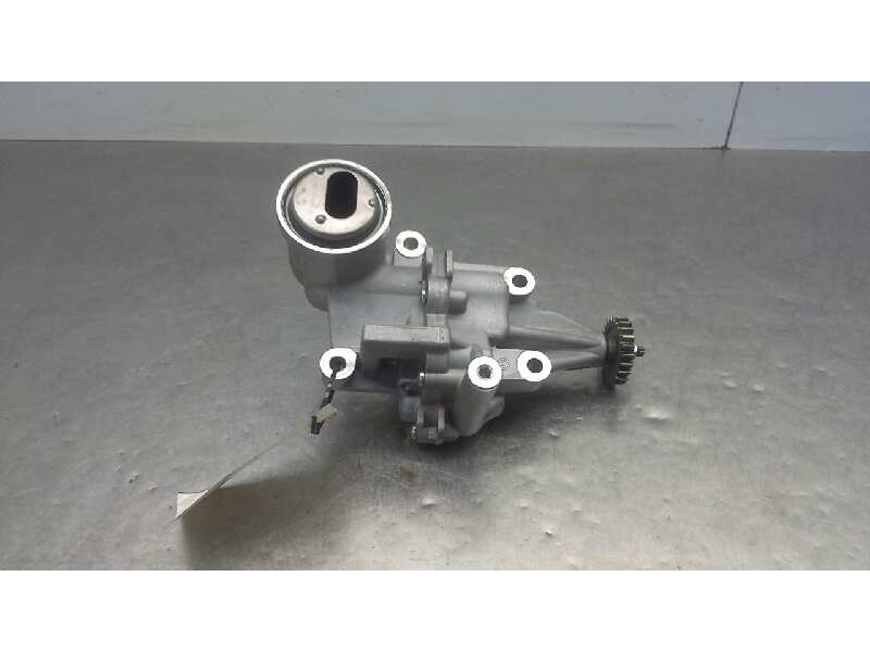Recambio de bomba aceite para nissan juke (f15) 1.6 16v referencia OEM IAM 50422411412  