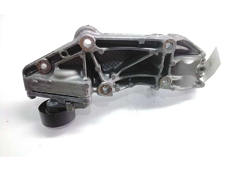 Recambio de soporte alternador para renault trafic caja cerrada (ab 4.01) 2.0 dci diesel cat referencia OEM IAM 8200881264 82009