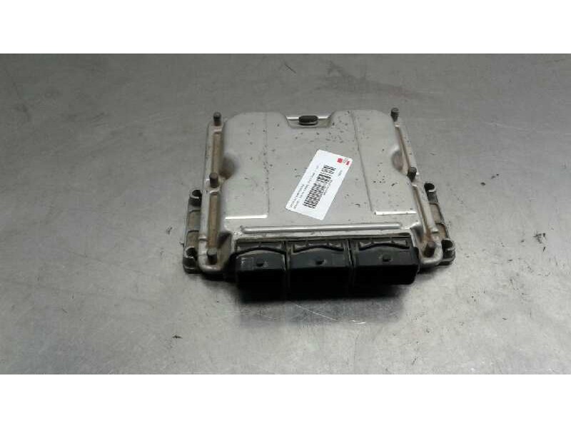 Recambio de centralita motor uce para renault laguna ii (bg0) 1.9 dci diesel referencia OEM IAM 0281010556 214 