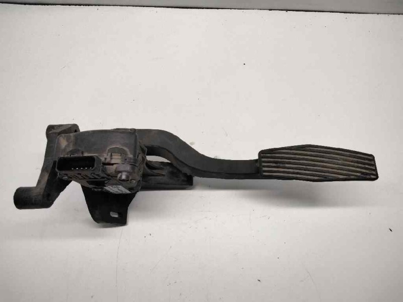 Recambio de pedal acelerador para opel meriva 1.7 16v dti cat (y 17 dt / lr6) referencia OEM IAM 9335443  126530