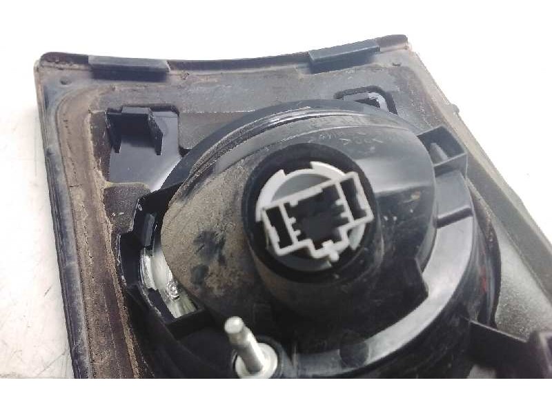 Recambio de piloto trasero izquierdo porton para mazda 3 berlina (bk) 1.6 vvt active referencia OEM IAM   