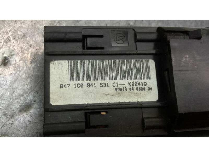 Recambio de mando luces para volkswagen polo berlina (6n2) conceptline referencia OEM IAM 1C0941531  