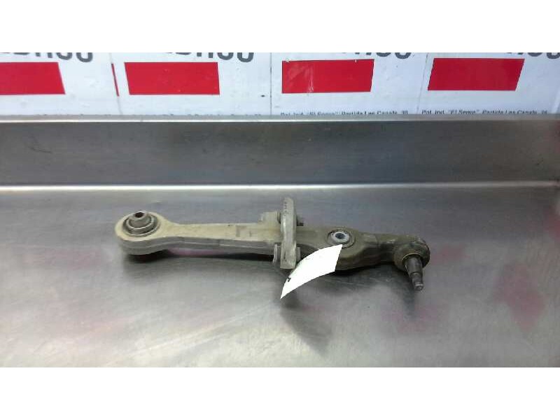 Recambio de brazo suspension inferior delantero derecho para audi a4 berlina (8e) 1.8 t referencia OEM IAM   