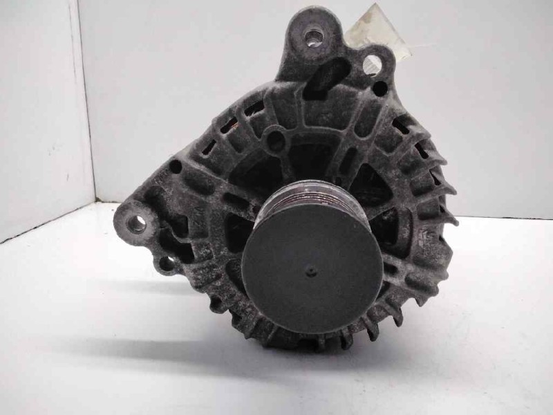 Recambio de alternador para skoda octavia lim. (5e3) 1.6 tdi dpf referencia OEM IAM 03L903023L TG14C043 14V 140A