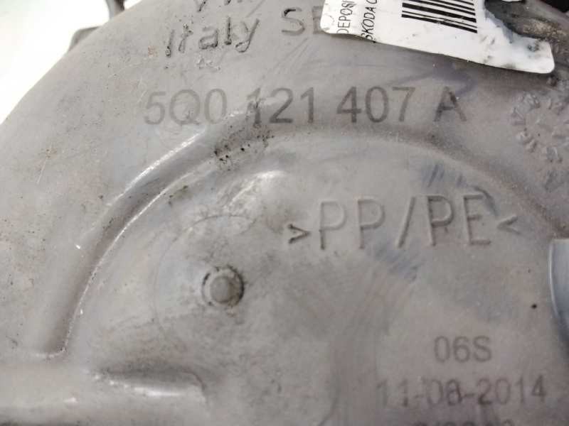 Recambio de deposito expansion para skoda octavia lim. (5e3) 1.6 tdi dpf referencia OEM IAM 5Q0121407A  