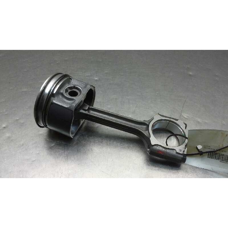 Recambio de piston para nissan juke (f15) 1.6 16v referencia OEM IAM   