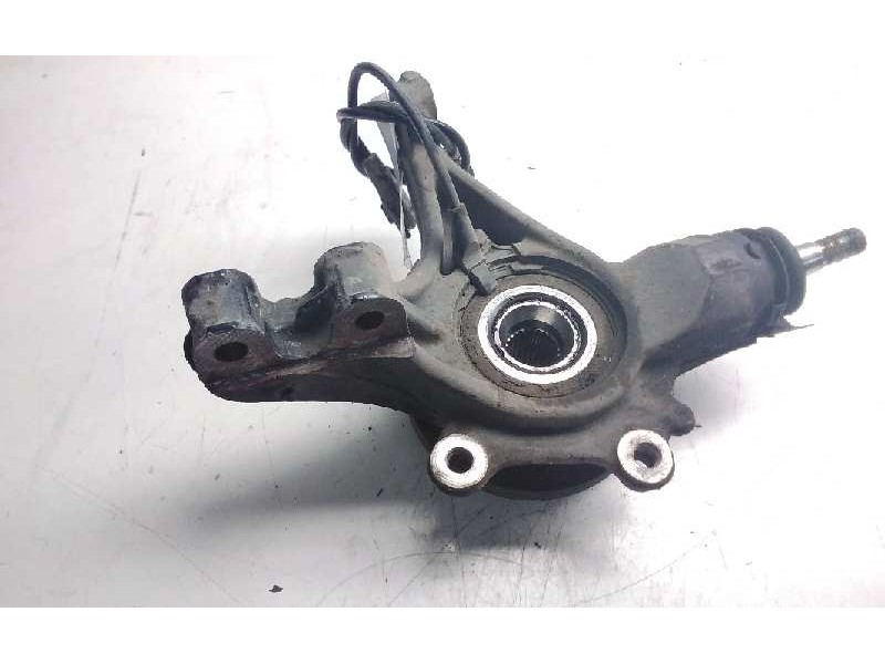 Recambio de mangueta delantera derecha para peugeot 308 sw premium referencia OEM IAM   