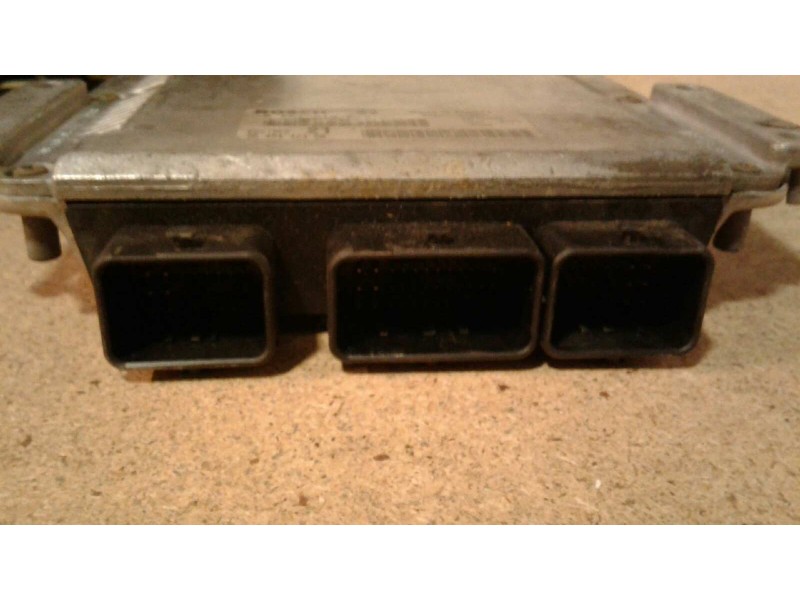 Recambio de centralita motor uce para citroen xsara coupe 2.0 hdi vts (80kw) referencia OEM IAM 0281010871 9645442480 