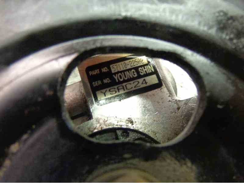 Recambio de bomba servodireccion para hyundai accent (lc) 1.5 cat referencia OEM IAM 5711022502 YOUNG SHIN 