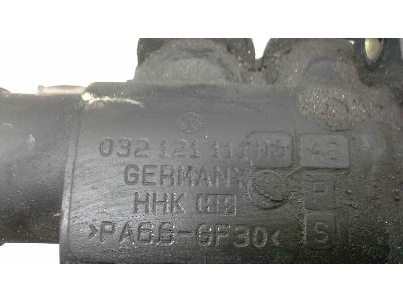 Recambio de caja termostato para volkswagen golf iv berlina (1j1) conceptline referencia OEM IAM 032121111  