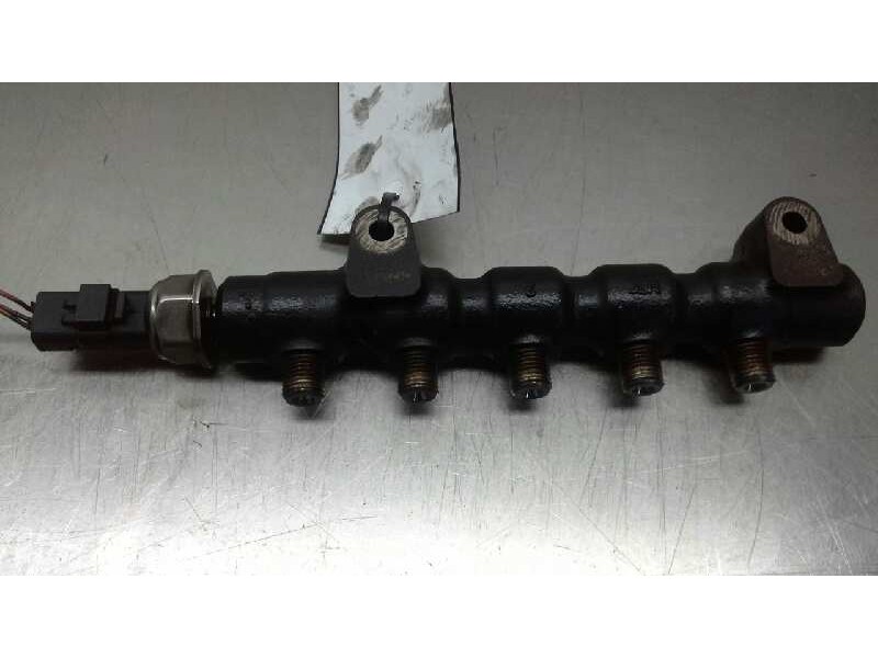 Recambio de rampa inyectora para peugeot 307 berlina (s2) 1.6 hdi referencia OEM IAM 965492680  