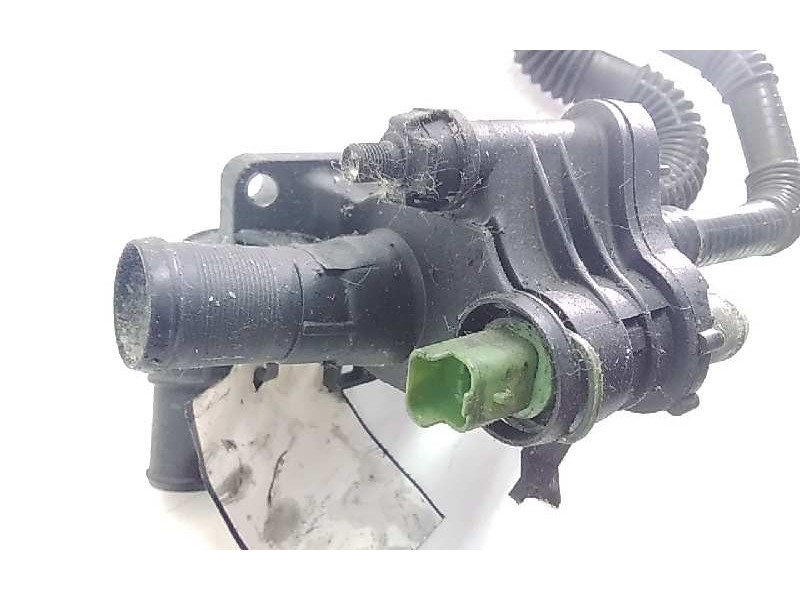 Recambio de caja termostato para peugeot 307 berlina (s2) 1.6 hdi referencia OEM IAM   