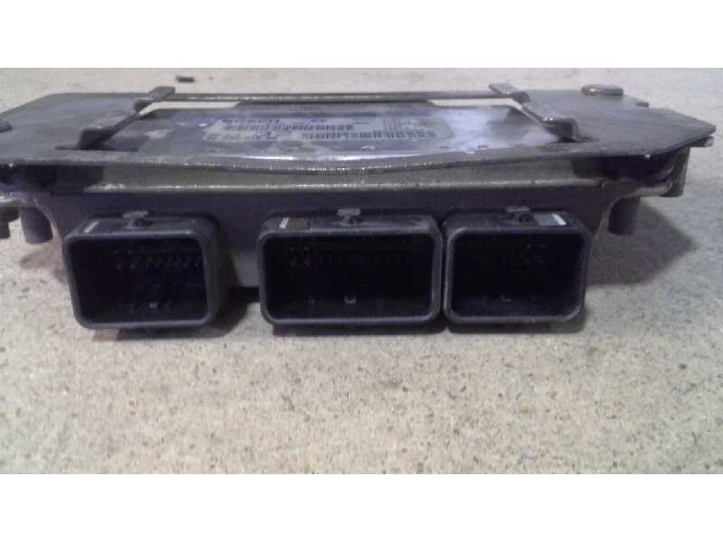 Recambio de centralita motor uce para peugeot 306 break boulebard referencia OEM IAM 0261206861 9653491980 