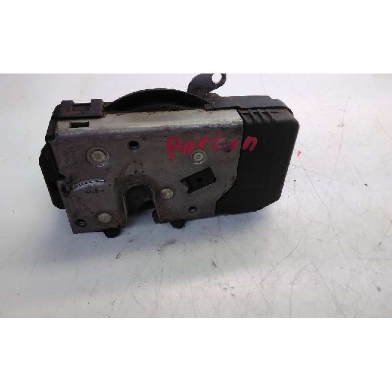 Recambio de cerradura maletero / porton para renault trafic caja cerrada (ab 4.01) l1h1 caja cerrada, corto referencia OEM IAM 8