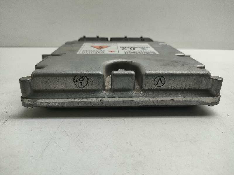 Recambio de centralita motor uce para nissan x-trail (t30) referencia OEM IAM 23710EQ44A  