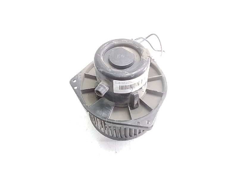 Recambio de motor calefaccion para nissan vanette cargo referencia OEM IAM 4868030350  12886