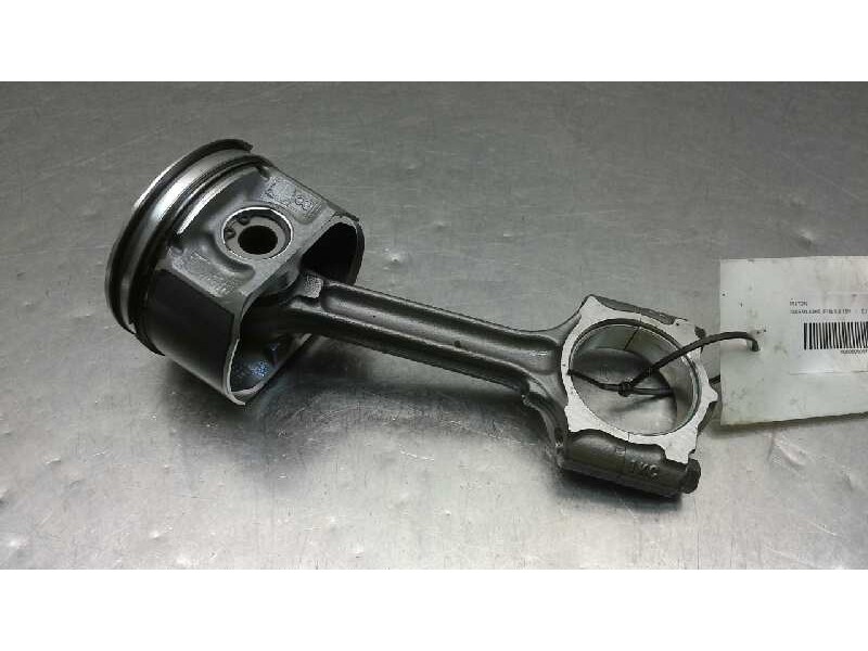 Recambio de piston para nissan juke (f15) 1.6 16v referencia OEM IAM   