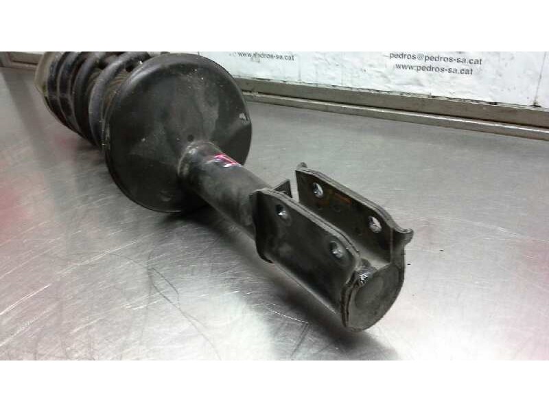 Recambio de amortiguador delantero para dacia sandero ambiance music referencia OEM IAM   