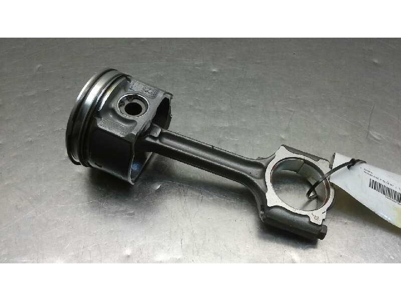 Recambio de piston para nissan juke (f15) 1.6 16v referencia OEM IAM   