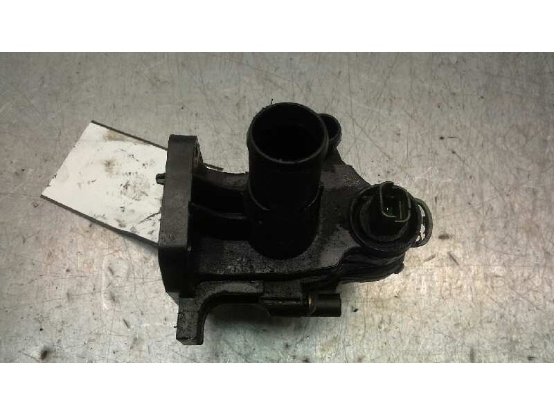 Recambio de caja termostato para ford focus berlina (cap) trend referencia OEM IAM 9647767180  
