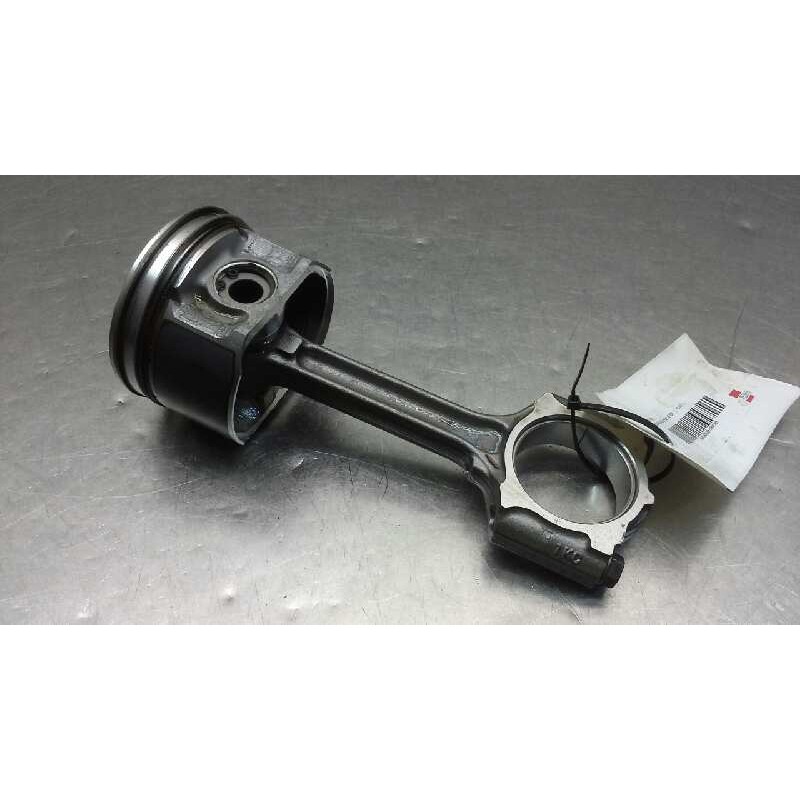 Recambio de piston para nissan juke (f15) 1.6 16v referencia OEM IAM   